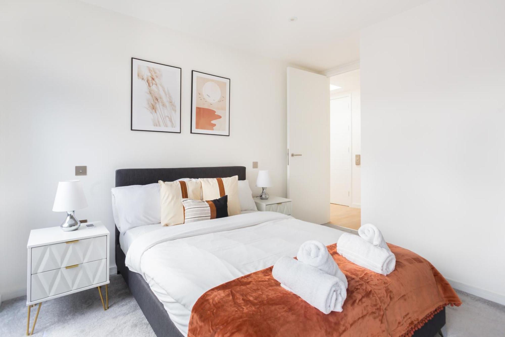 The Vale - Luxury Apartments Лондон Екстериор снимка