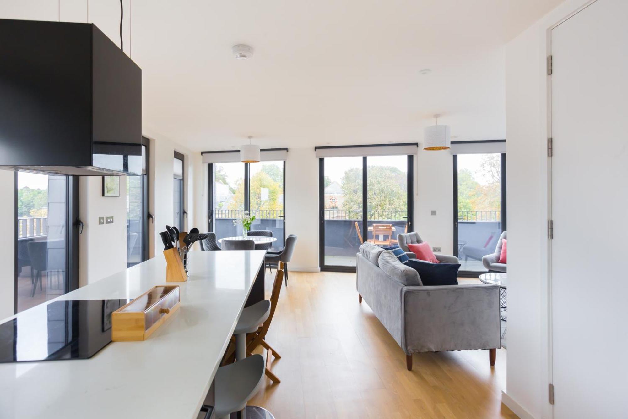 The Vale - Luxury Apartments Лондон Екстериор снимка