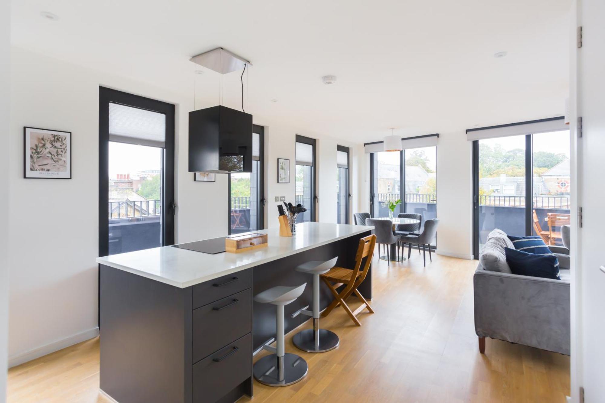 The Vale - Luxury Apartments Лондон Екстериор снимка