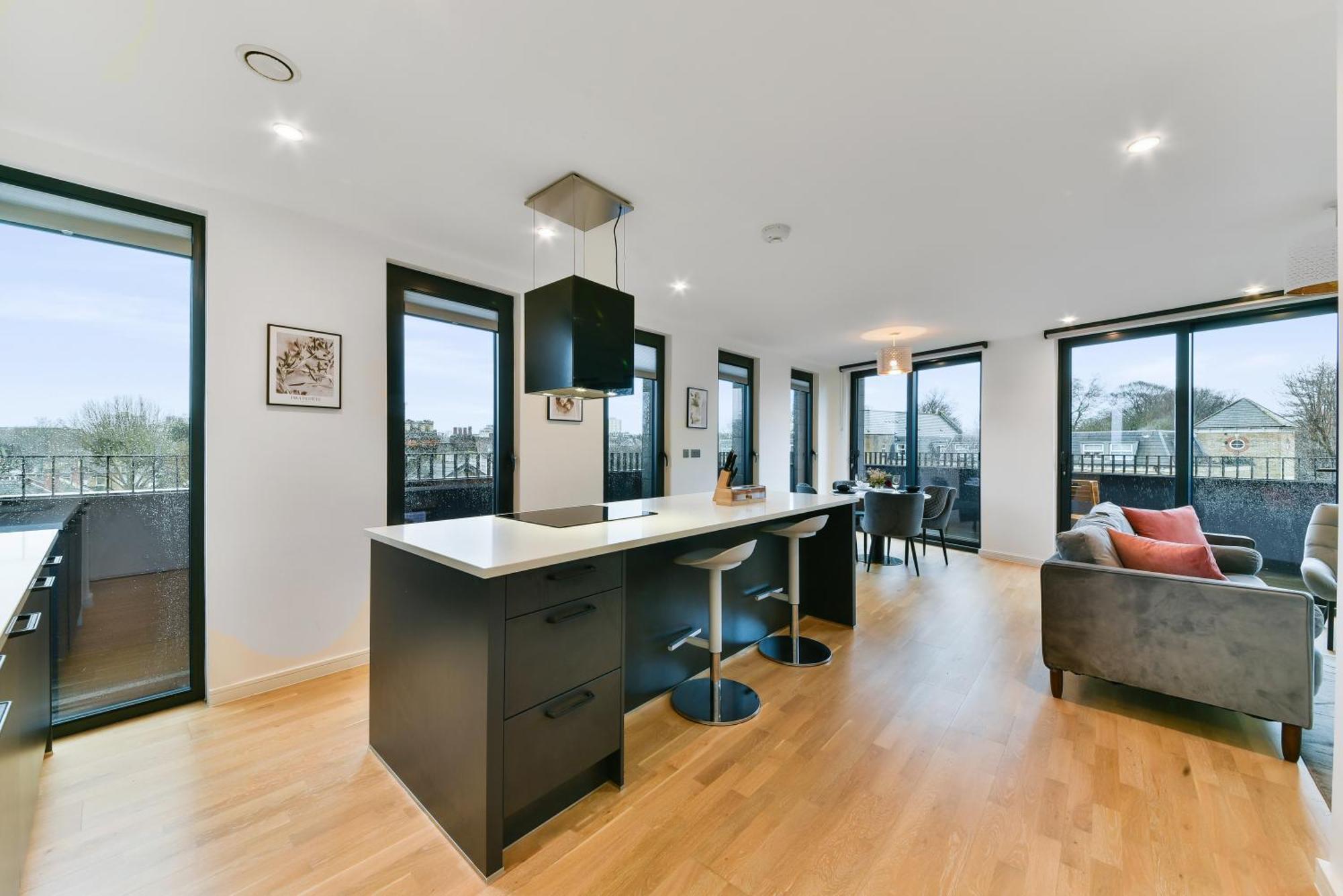 The Vale - Luxury Apartments Лондон Екстериор снимка